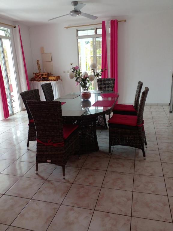 Villa Les Flamboyants Petit-Bourg Esterno foto